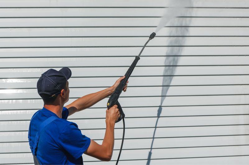 Cleaning building siding